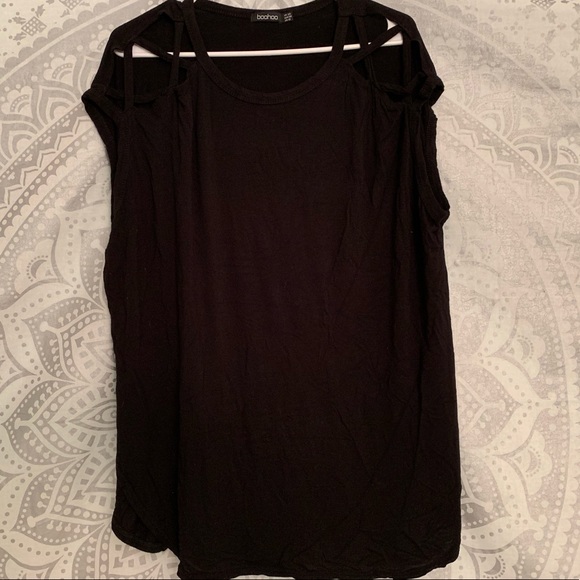Tops - Boohoo Cutout Top Tops - Boohoo Cutout Top
